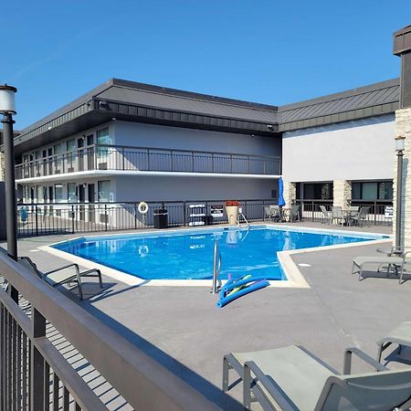 Best Western Center Inn Βιρτζίνια Μπιτς Εξωτερικό φωτογραφία